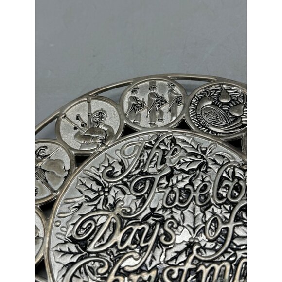 The Twelve Days of Christmas Silver Plated Trivet 8" embossed plastic feet cover - Picture 4 of 10